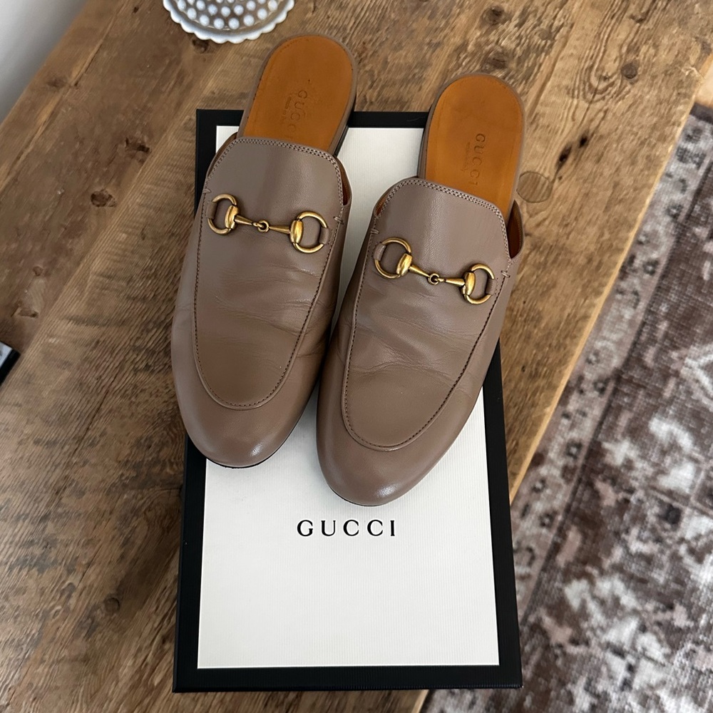 Gucci Women's Princetown Slipper Mule Loafer in Taupe - Picture 5 of 17